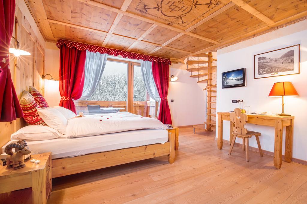 Chalet Alpenrose Bio Wellness Naturhotel Cogolo Esterno foto